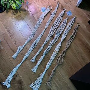 Set of 6 NWT Macrame Plant Hangers — Cream & Tan with Decorative Beads Boho Indo